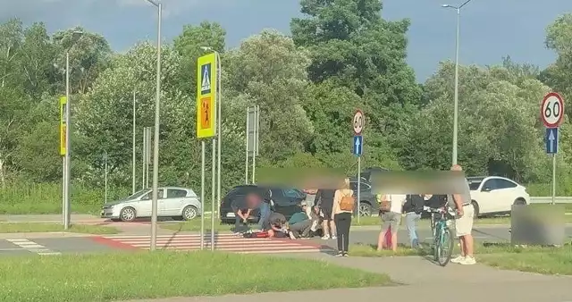 Do potrącenia trzech nastolatków doszło na oznakowanym przejściu dla pieszych