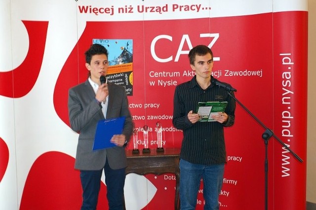 Zwycięzcy z Zespołu Szkół w Głuchołazach przedstawili pomysł na prowadzenie agencji reklamowej, która pomagałaby w kreowaniu wizerunku małym i średnim głuchołaskim firmom.