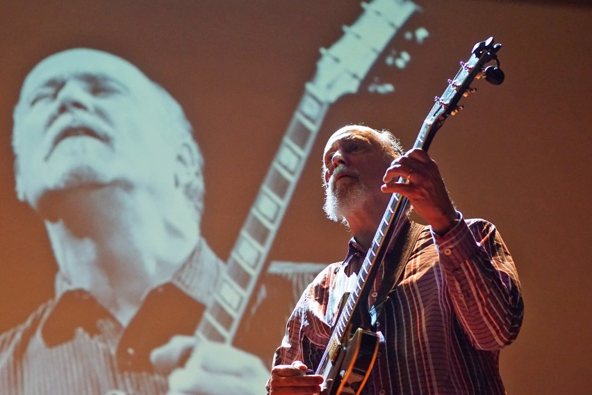 John Scofield zaprezentował muzykę z płyty "Country For Old...