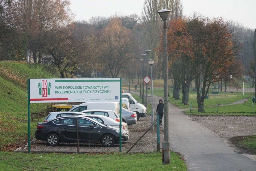 Teren w rejonie ulic księcia Mieszka I oraz Winogrady nadal...