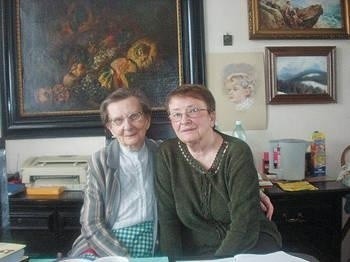 91-letnia Ojcumiła Wołk (z lewej), wdowa po zamordowanym w Kozielsku oficerze, i jej córka Witomiła nie wahają się złożyć pozwu przeciwko Rosji do Strasburga Fot. EWA Łosińska