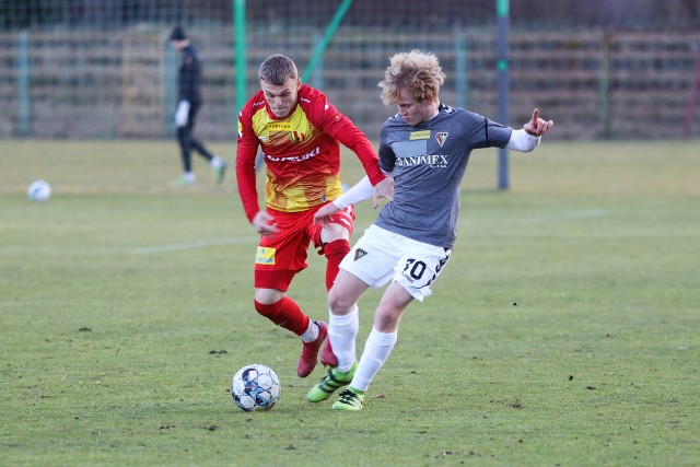 18.02.2022. Sparing: Korona Kielce - Zagłębie Sosnowiec 1:1.