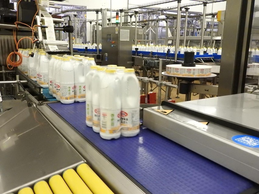 Około 85 proc. rynku mleka w Polsce jest zorganizowana w...