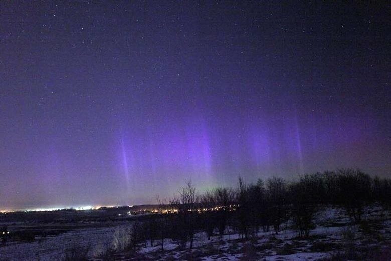 Zorza polarna w będzie widoczna w Polsce? W stronę Ziemi...