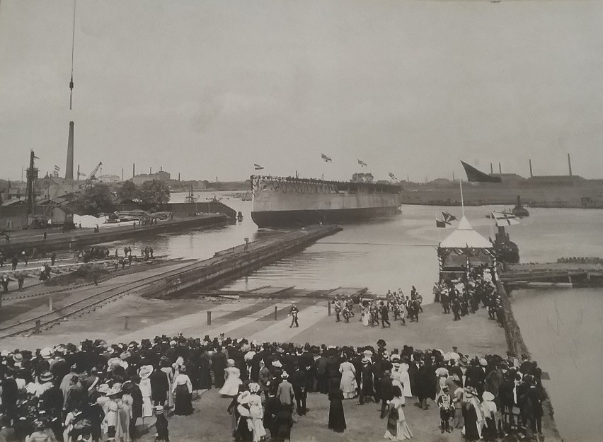 19 października 1947 roku powstała Stocznia Gdańska. Jak wygłądała kiedyś, a jak wygląda dzisiaj? [GALERIA]