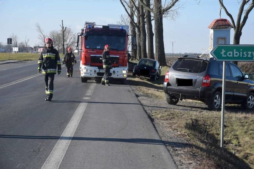 Gniezno: Wypadek w Łabiszynku. Jedna osoba ranna [ZDJĘCIA]