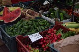 Ceny owoców i warzyw w Częstochowie. Na Wałach Dwernickiego sprawdziliśmy, co zdrożało, a co kupimy taniej niż przed rokiem?