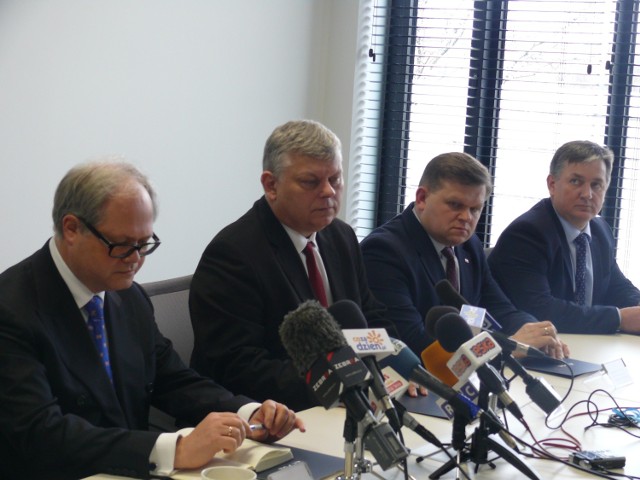 Od lewej: Arkadiusz Siwko, Marek Suski, Wojciech Skurkiewicz, Dariusz Wójcik