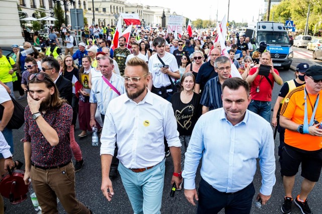 Paweł Tanajno, przewodniczący Strajku Przedsiębiorców, zapowiedział solidarność i zjednoczenie ze Strajkiem Kobiet, który 13 grudnia zorganizuje protest "Idziemy po wolność". Z kolei Tanajno planowaną demonstrację nazywa "Strajkiem Generalnym".