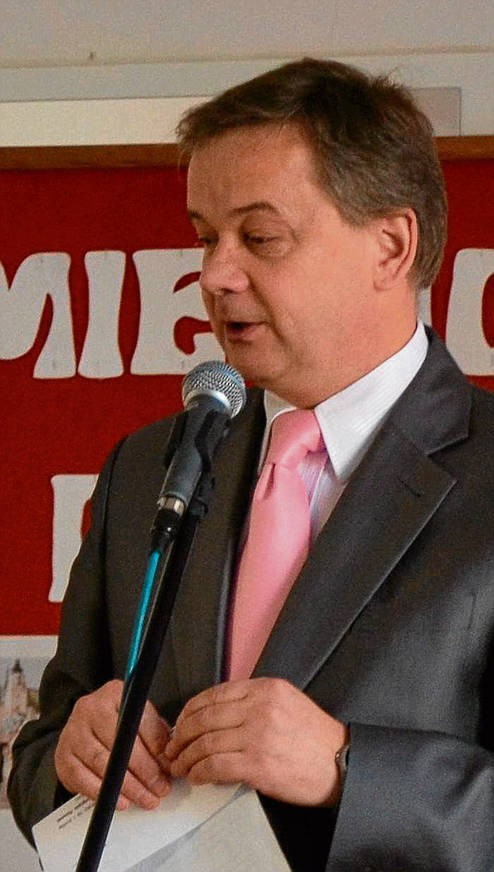Krzysztof Świerczek – nauczyciel SP nr 1, radny powiatowy,...