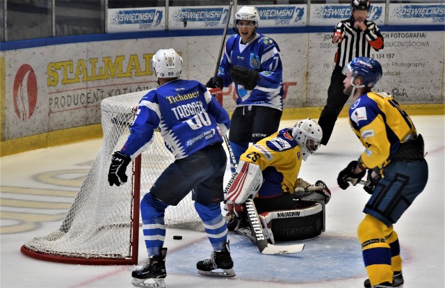 Re-Plast Unia Oświęcim pokonała Podhale Nowy Targ 6:1. To był hokejowy klasyk w sparingowym wydaniu.