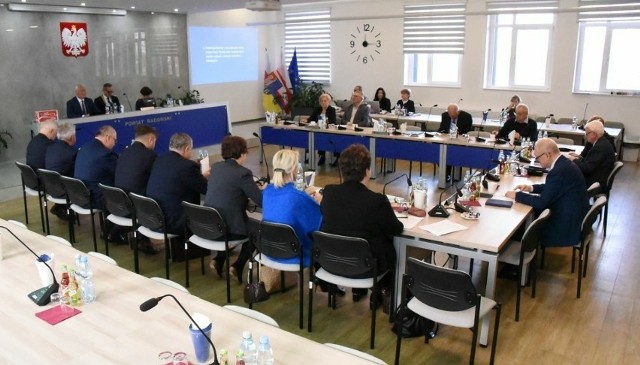 Sesja Rady Powiatu Radomskiego