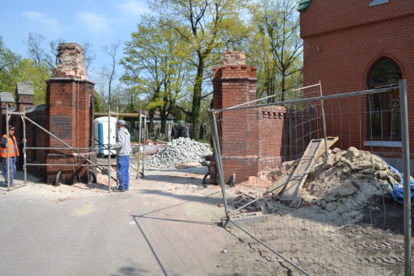 Gliwice: Trwa remont zabytkowego żydowskiego Domu Przedpogrzebowego