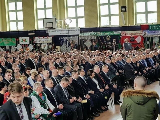 Podczas ogólnopolskich obchodów Dnia Sołtysa, które odbyły się w niedzielę w Przysusze delegacja z Wasilkowa spotkała się premierem Mateuszem Morawieckim.