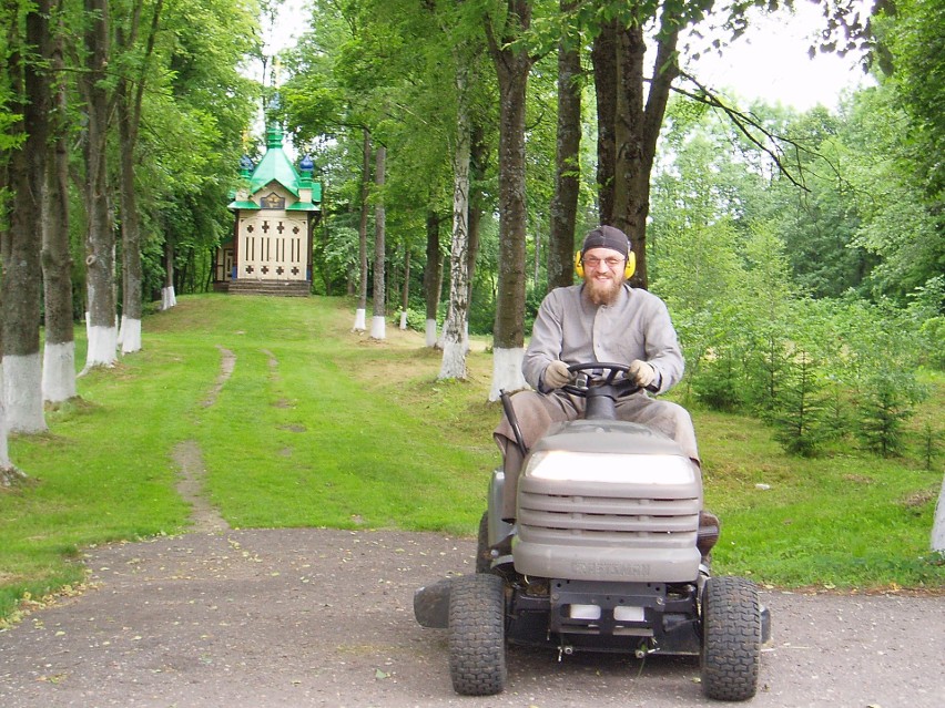 Sianokosy w Jabłecznej. Polska