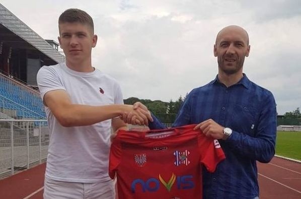 Wiktor Śmigielski z Wisły Sandomierz został wypożyczony do Staru Starachowice.