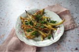 Pieczona fasolka szparagowa: fantastyczny przepis na obiad. Takiego dania jeszcze nie jedliście