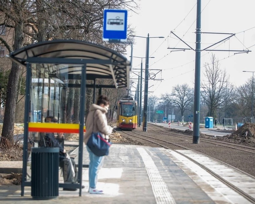 Pierwsze tramwaje od czterech lat pojawiły się na ul. Wojska...