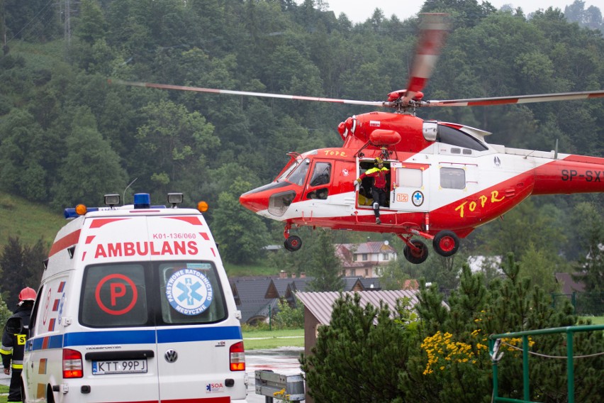 Burza w Tatrach. Piorun uderzył w Giewont, są ofiary śmiertelne i wielu rannych 25 08