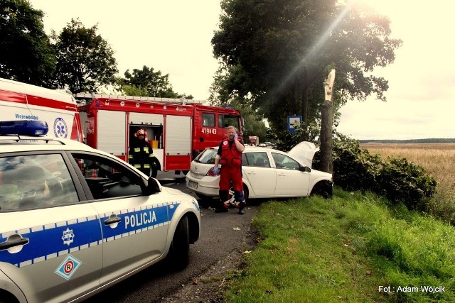 Wypadek koło RamlewaZobacz także: Wypadek na krajowej "6" pod Kołobrzegiem. Audi uderzyło w drzewo