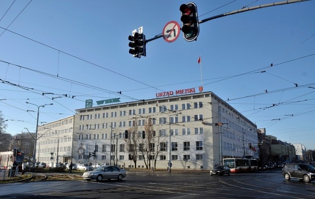 Część podejrzanych w sprawie rzekomej afery korupcyjnej w gdańskim magistracie złożyła wnioski o samoukaranie