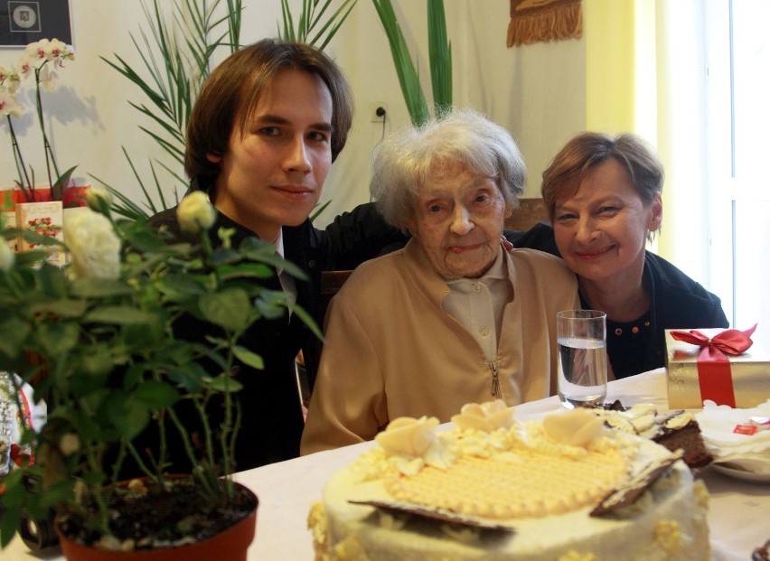 Pani Jadwiga Szubartowicz z Lublina obchodziła 111 urodziny