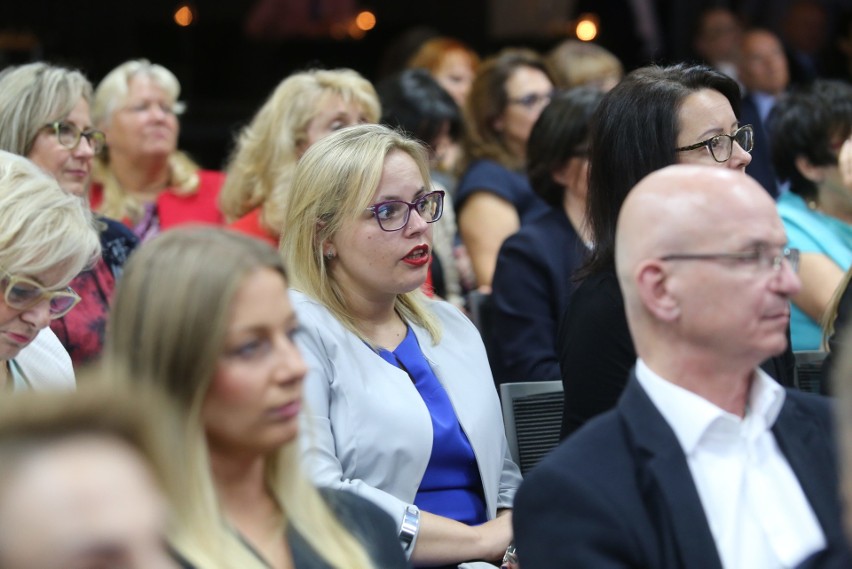 10. jubileuszowa konferencja Dress for Success Poland,...