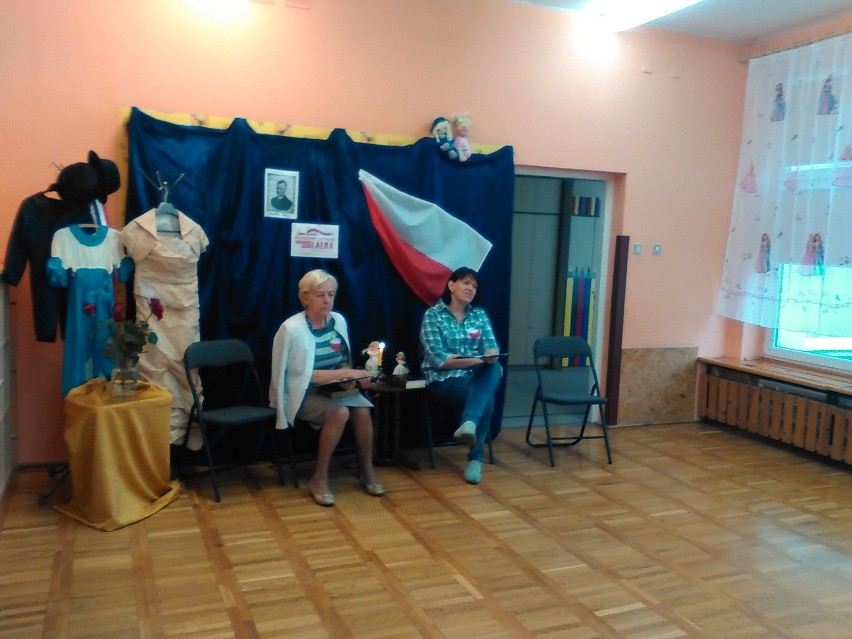 Narodowe czytanie "Lalki" w przedszkolu Jagódka w Bydgoszczy