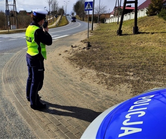 Bytowscy policjanci uczestniczyli w ogólnopolskich działaniach kontrolno-prewencyjne pn. „Kaskadowy pomiar prędkości”.