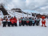 Zawodnicy z Klubów Olimpiad Specjalnych z czterech województw rywalizowali na stoku w Bałtowie [ZDJĘCIA] 