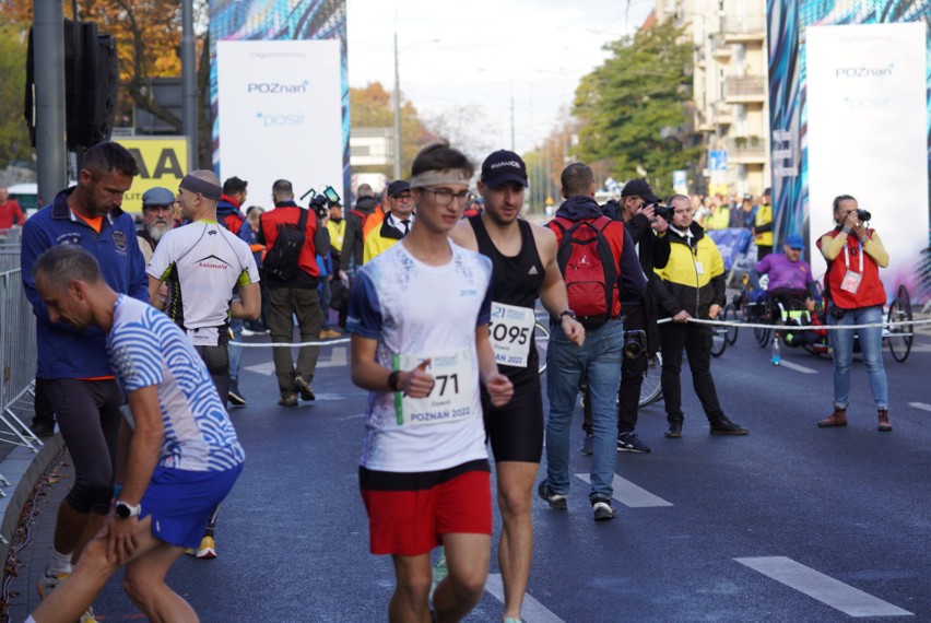 Ponad 3 tysiące osób wzięło udział w 21. Poznań Maraton....