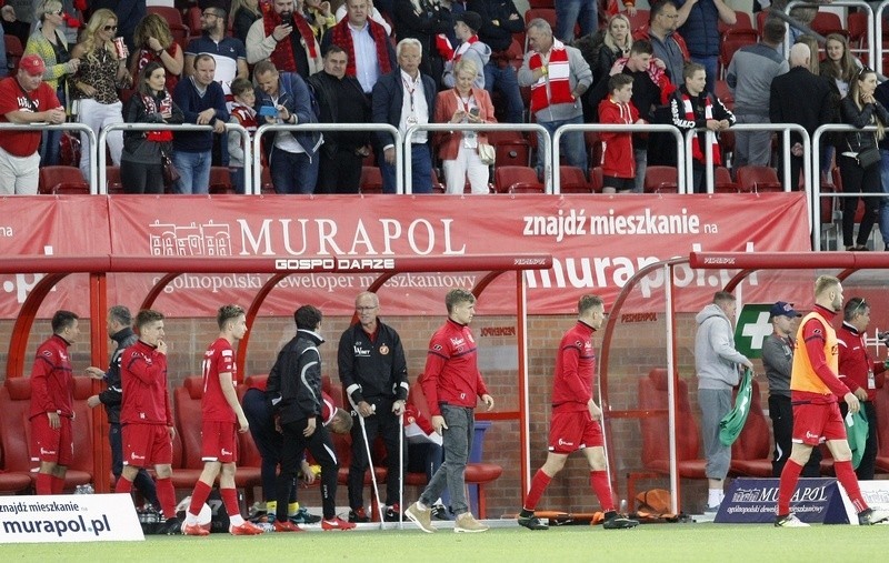 Trenerzy po meczu piłkarzy Widzewa z Turem. Cieszy tylko powrót drużyny na fotel lidera...