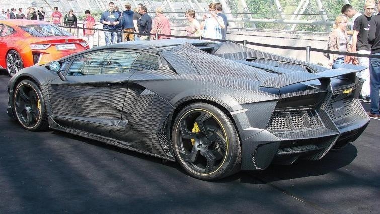 Lamborghini Aventador by Mansory na targach AMI 2014