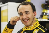 Robert Kubica w bolidzie F1 lepszy od kierowcy testowego na torze w Walencii