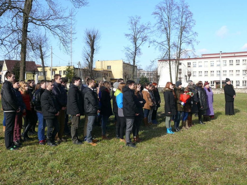 Lekcja historii w rocznicę powstania styczniowego i bitwy pod Staszowem (zdjęcia)