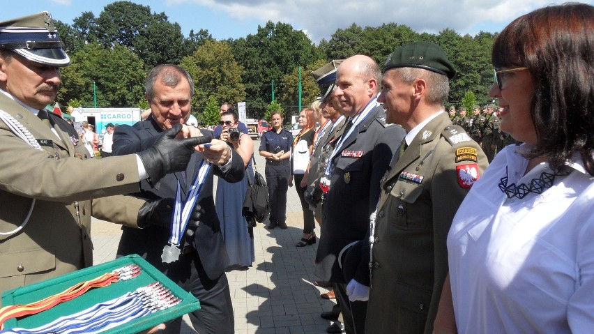 Wojewódzkie obchody Święta Wojska Polskiego w Tychach