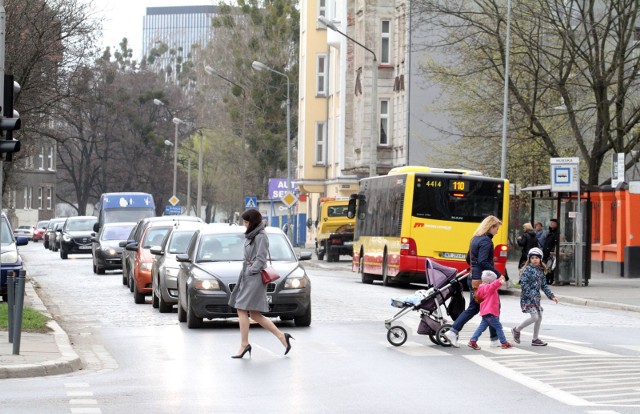 Na ul. Hubskiej na odcinku od Glinianej do Dyrekcyjnej zostanie położona nowa nawierzchnia i torowisko.