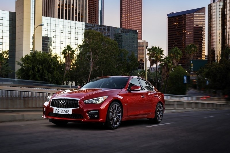 Infiniti wprowadza zmiany w modelu Q50. W 2016 roku pod...