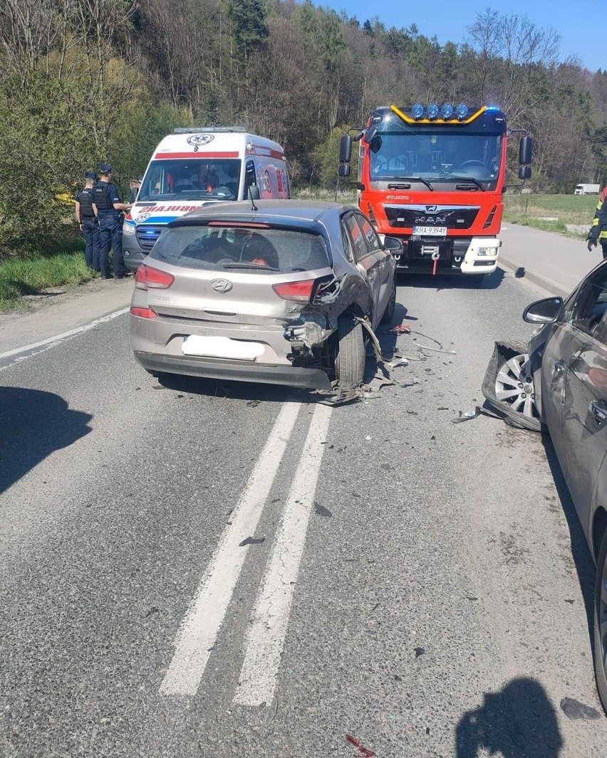 Wypadek w Zabierzowie na drodze wojewódzkiej 774