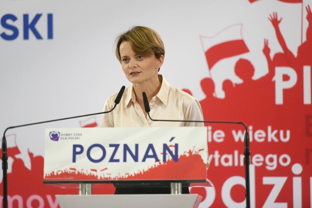 W ubiegłym tygodniu potwierdziły się doniesienia dotyczące politycznej przyszłości Jadwigi Emilewicz. Wicepremier i minister rozwoju postanowiła rozstać się z Porozumieniem Jarosława Gowina.