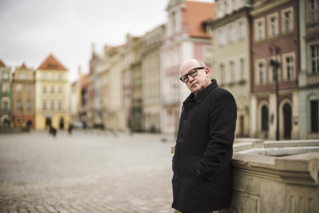 Stary Rynek od kilku lat pełni rolę „małej Ibizy”, gdzie można więcej, uważa profesor Rafał Drozdowski. Ma pomysły jak to zmienić. Tłumaczy także dlaczego ma Poznań za miasto rewolucyjne, a nie zaściankowe.