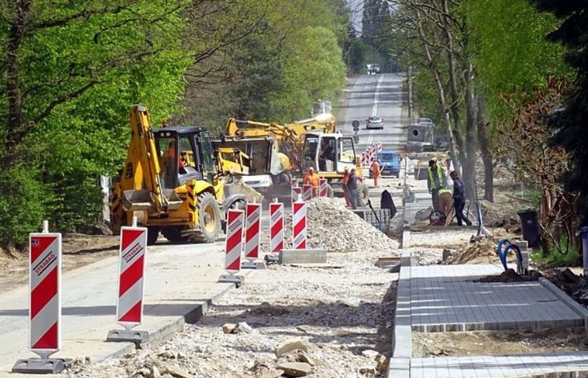 Trwa przebudowa na ulicy Szydłowieckiej.