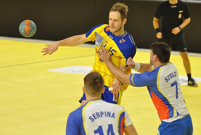 Superliga. Gwardia Opole - Vive Kielce 20:35