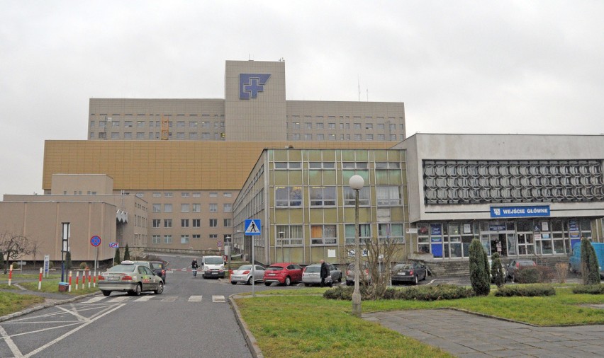 Koronawirus w Sosnowcu. Testy dla pacjentów przebywających na oddziale w szpitalu św. Barbary z zarażonym pacjentem. Chodzi o 60 osób