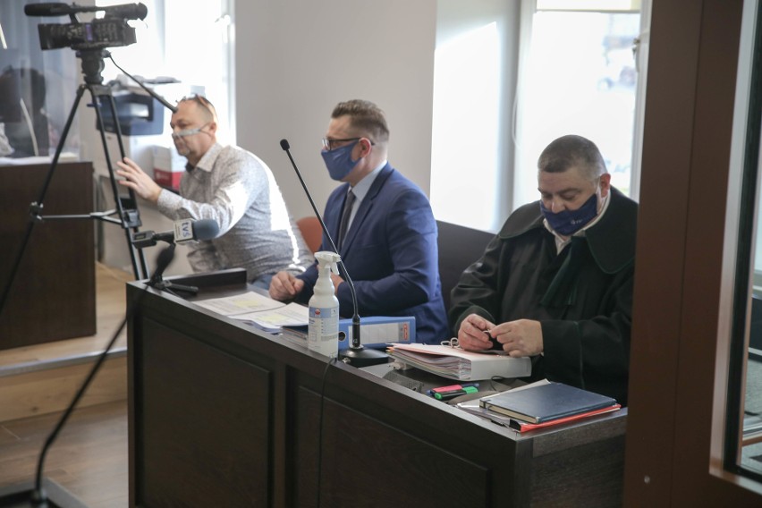 Ruszył proces prezesa Miejskiej Komunikacji Samochodowej w Skarżysku (ZDJĘCIA, WIDEO)