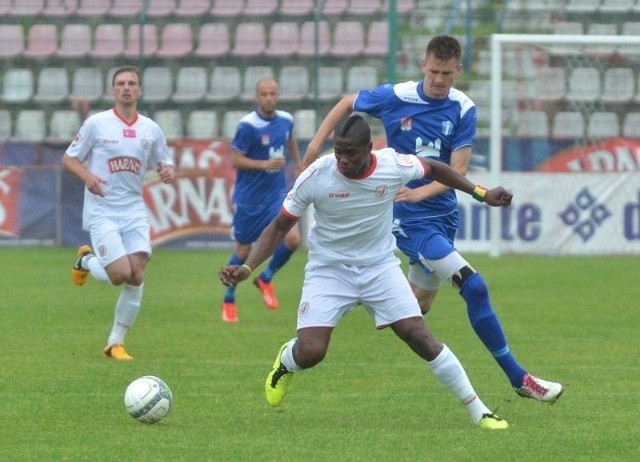 Środkowy obrońca Thomas Phibel wrócił do Widzewa, ale musi odzyskać zaufanie szkoleniowca