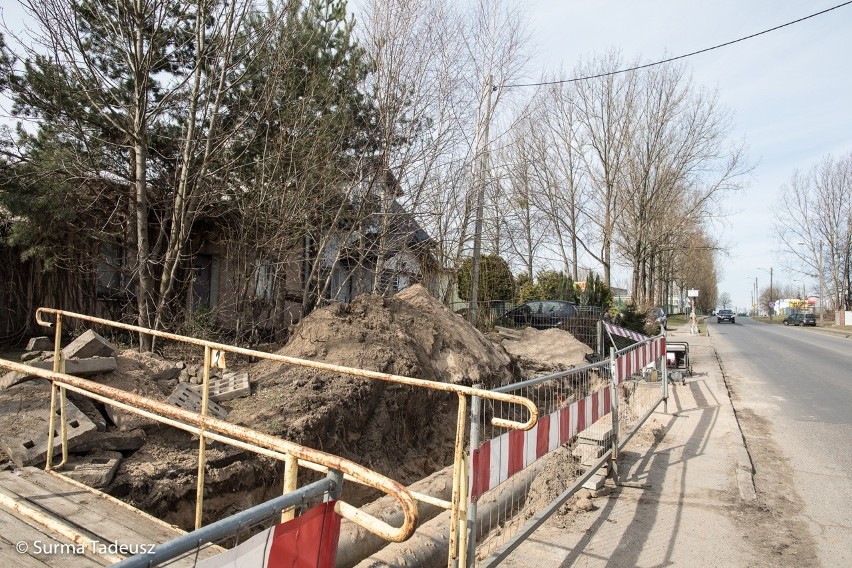 W Stargardzie, na skrzyżowaniu ulic Ceglanej i Węgierskiej, trwa budowa ronda [ZDJĘCIA]