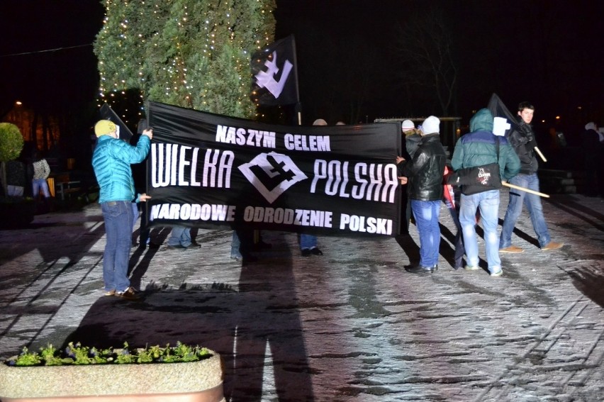 Manifestacja przeciw "cygańskiej przestępczości" w Zabrzu. Organizatorzy staną przed sądem [ZDJĘCIA]
