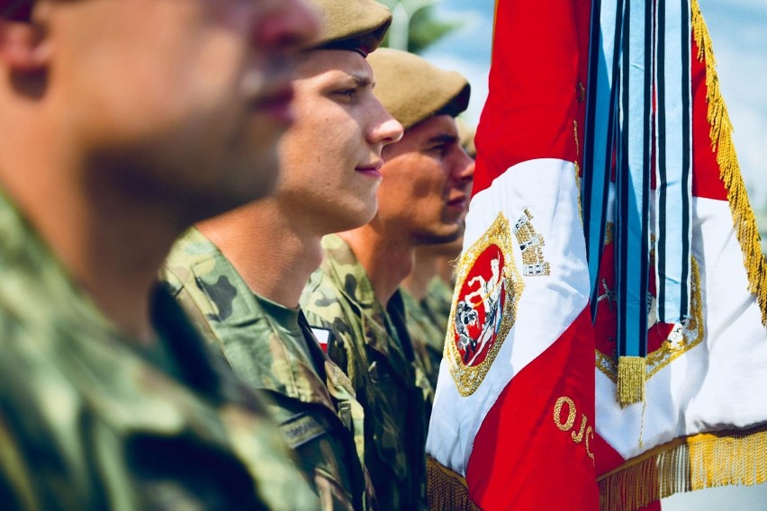 Nowe proponowane stawki uposażenia zasadniczego w wojsku...