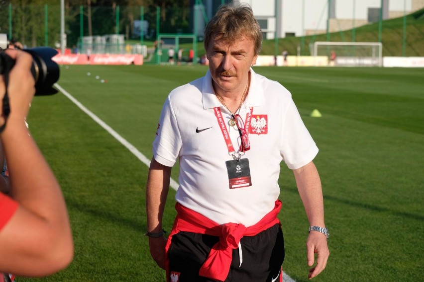 Zbigniew Boniek jest prezesem Polskiego Związku Piłki Nożnej...